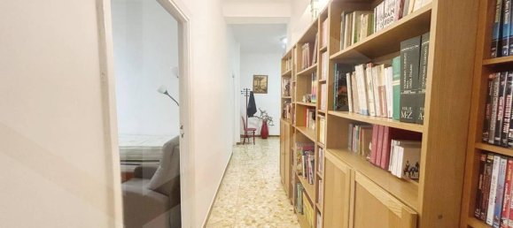 5-salle Appartement à Naples, Italy No. 26514 8