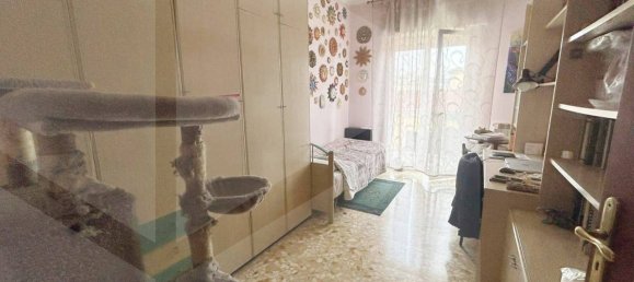 5-salle Appartement à Naples, Italy No. 26514 10