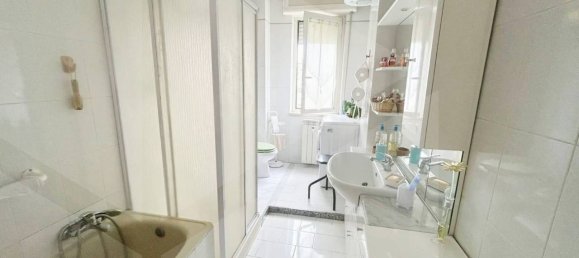 5-salle Appartement à Naples, Italy No. 26514 15