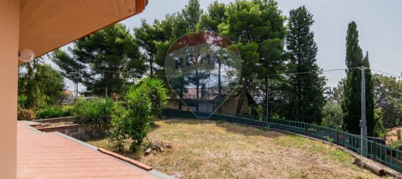 9 غرف نوم فيلا في Mascalucia, Italy رقم 324571 12