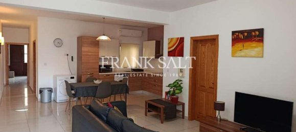 Квартира с 2 спальнями в Сент-Джулианс, Мальта № 8494 7