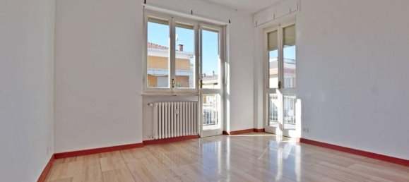 4 rooms Apartment in Mondovì, Italy No. 37778 4