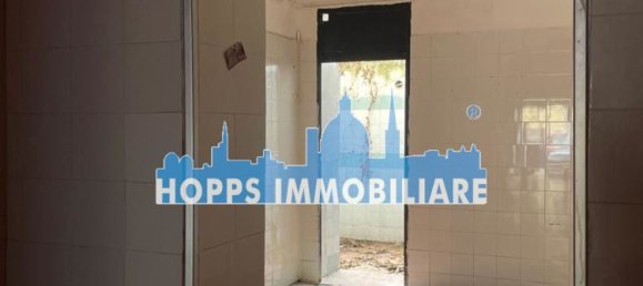 80m² Commercial property in Palermo, Italy No. 62283 7