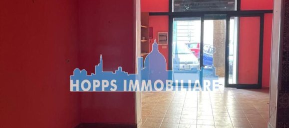 80m² Commercial property in Palermo, Italy No. 62283 19