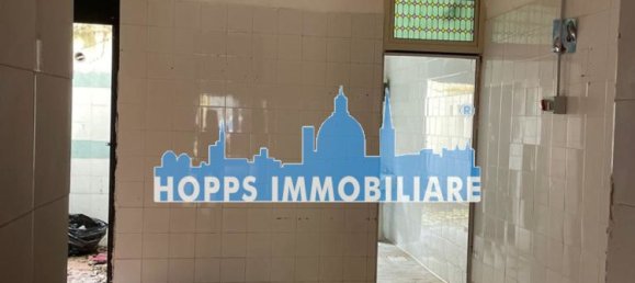 80m² Commercial property in Palermo, Italy No. 62283 11