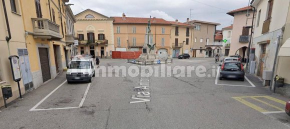 262m² Commercial property in Cerano, Italy No. 319600 6