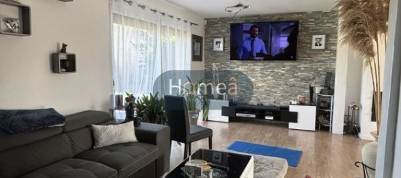 3 Schlafzimmer Haus in Pavilly, France, Nr. 353954 5