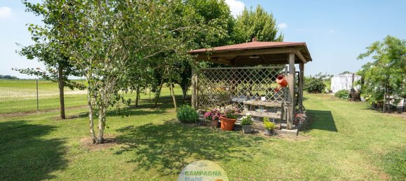 7 bedrooms House in Jolanda di Savoia, Italy No. 344332 11