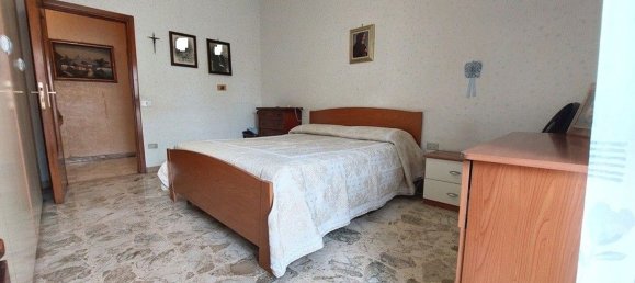 4 rooms Apartment in Foggia, Italy No. 265705 11