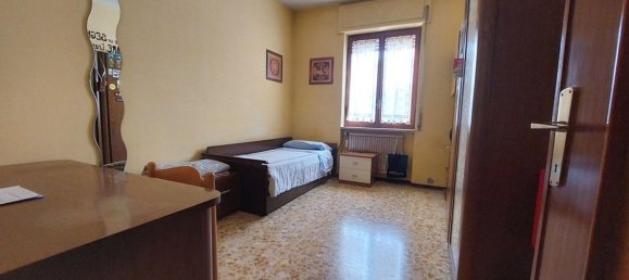 4 rooms Apartment in Foggia, Italy No. 265705 7