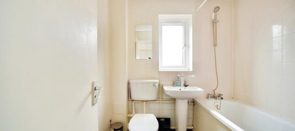 1 bedroom Apartment in London, United Kingdom No. 11490 17