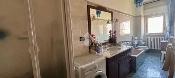 3 rooms Apartment in Moncalieri, Italy No. 124403 4