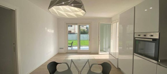 Apartamento T2 em Pordenone, Italy N.º 337836 9