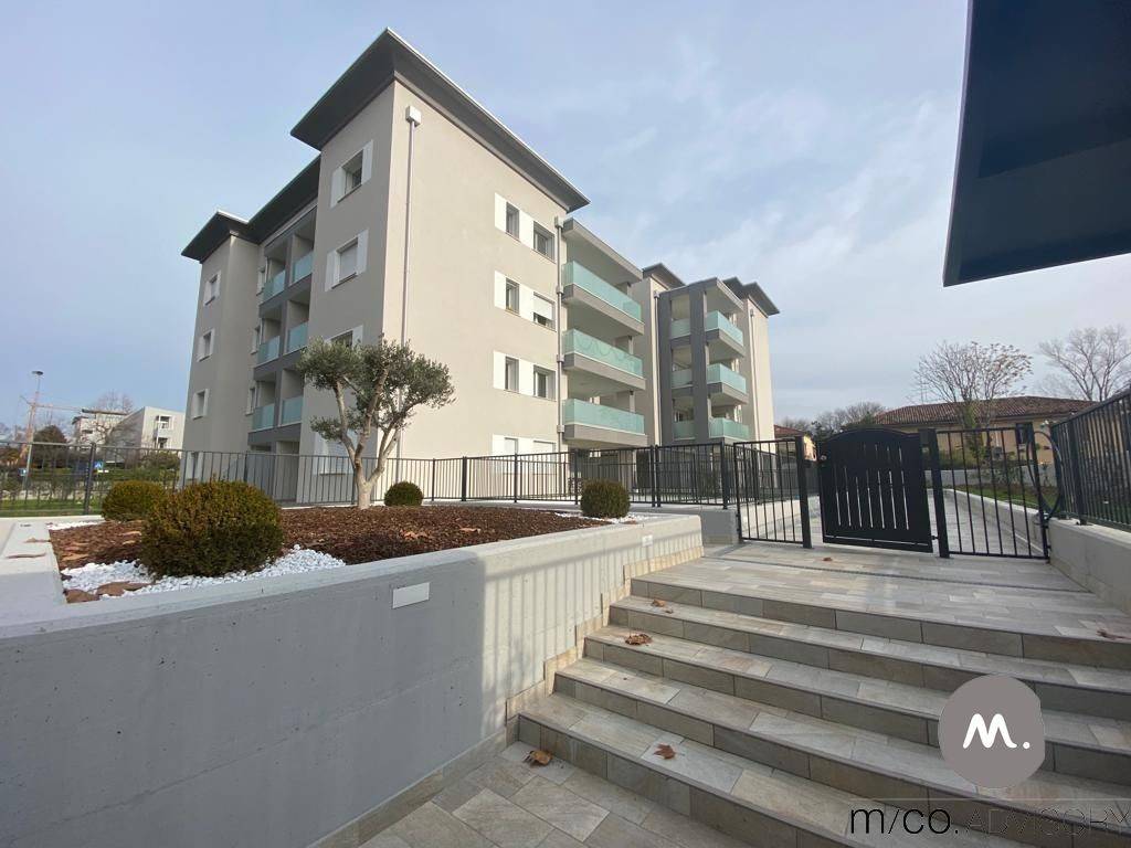 Apartamento T2 em Pordenone, Italy N.º 337836