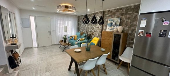 2 Schlafzimmer Doppelhaus in Torrevieja, Spain, Nr. 181548 8