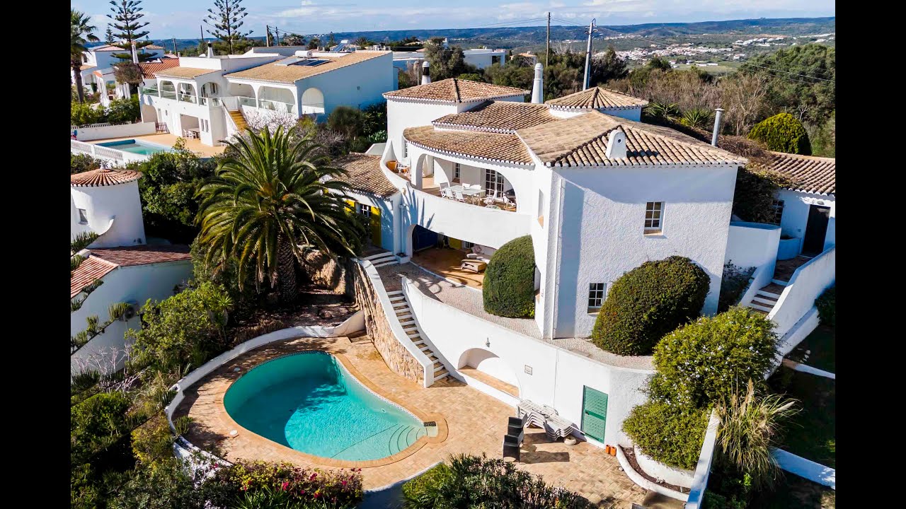 3 bedrooms House in Luz, Portugal No. 209944