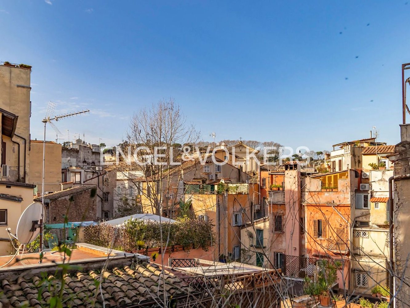 Пентхаус с 16 комнатами в Рим, Италия № 132757