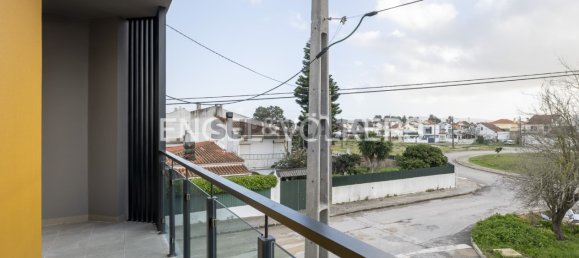 Casa de 3 dormitorios en Seixal, Portugal No. 160008 21