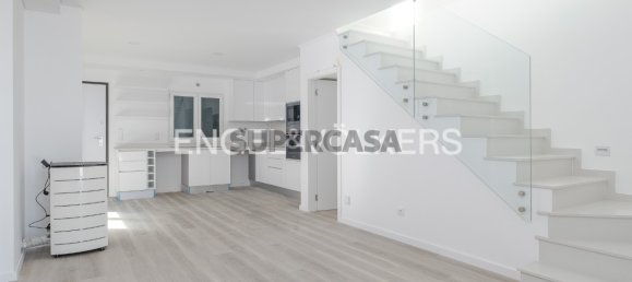 Casa de 3 dormitorios en Seixal, Portugal No. 160008 4