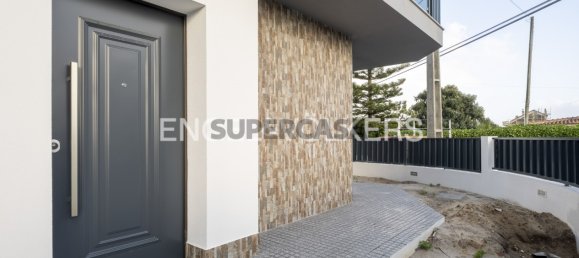 Casa de 3 dormitorios en Seixal, Portugal No. 160008 28