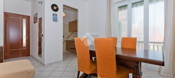 3 bedrooms Apartment in Chieri, Italy No. 331720 3