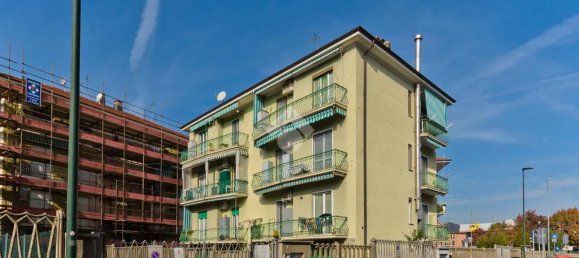 3 bedrooms Apartment in Chieri, Italy No. 331720 21