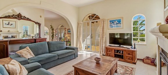 Villa de 3 dormitorios en Luz, Portugal No. 98473 3