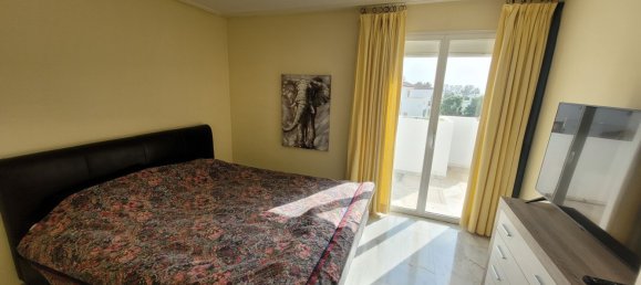 2 bedrooms Apartment in Estepona, Spain No. 137662 2