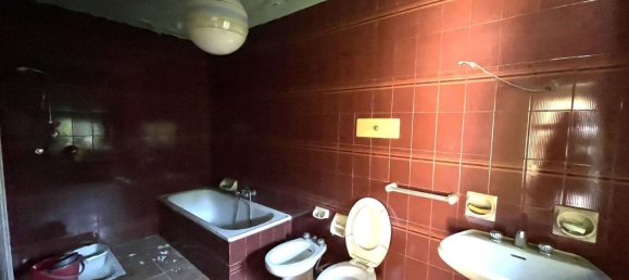 Villa de 5 dormitorios en Porto Viro, Italy No. 325703 13