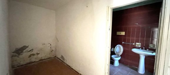 Villa de 5 dormitorios en Porto Viro, Italy No. 325703 12