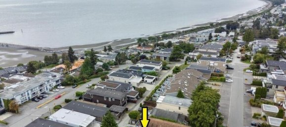 3 bedrooms House in British Columbia, Canada No. 1134 2