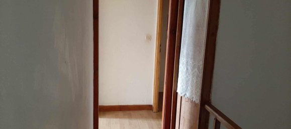 2 bedrooms House in Montreuil, France No. 52790 18