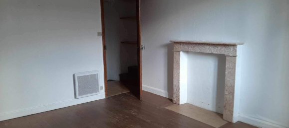 2 bedrooms House in Montreuil, France No. 52790 11