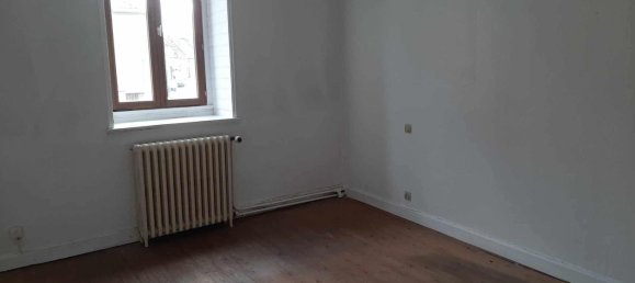 2 bedrooms House in Montreuil, France No. 52790 13