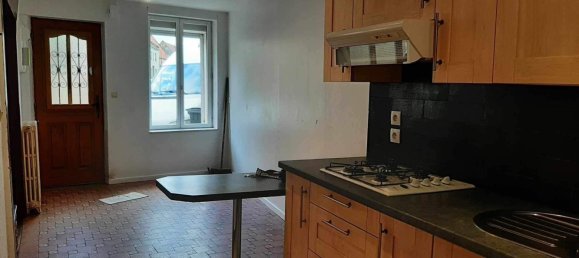 2 bedrooms House in Montreuil, France No. 52790 12