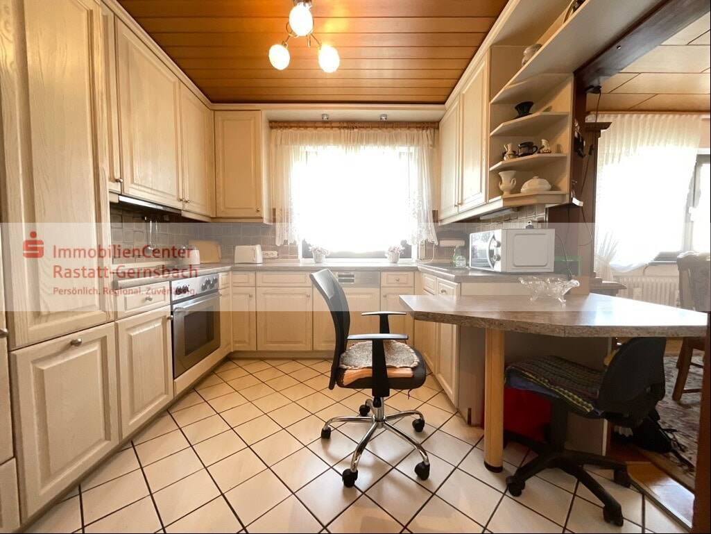 Таунхаус с 10 комнатами в Rastatt, Германия № 347599