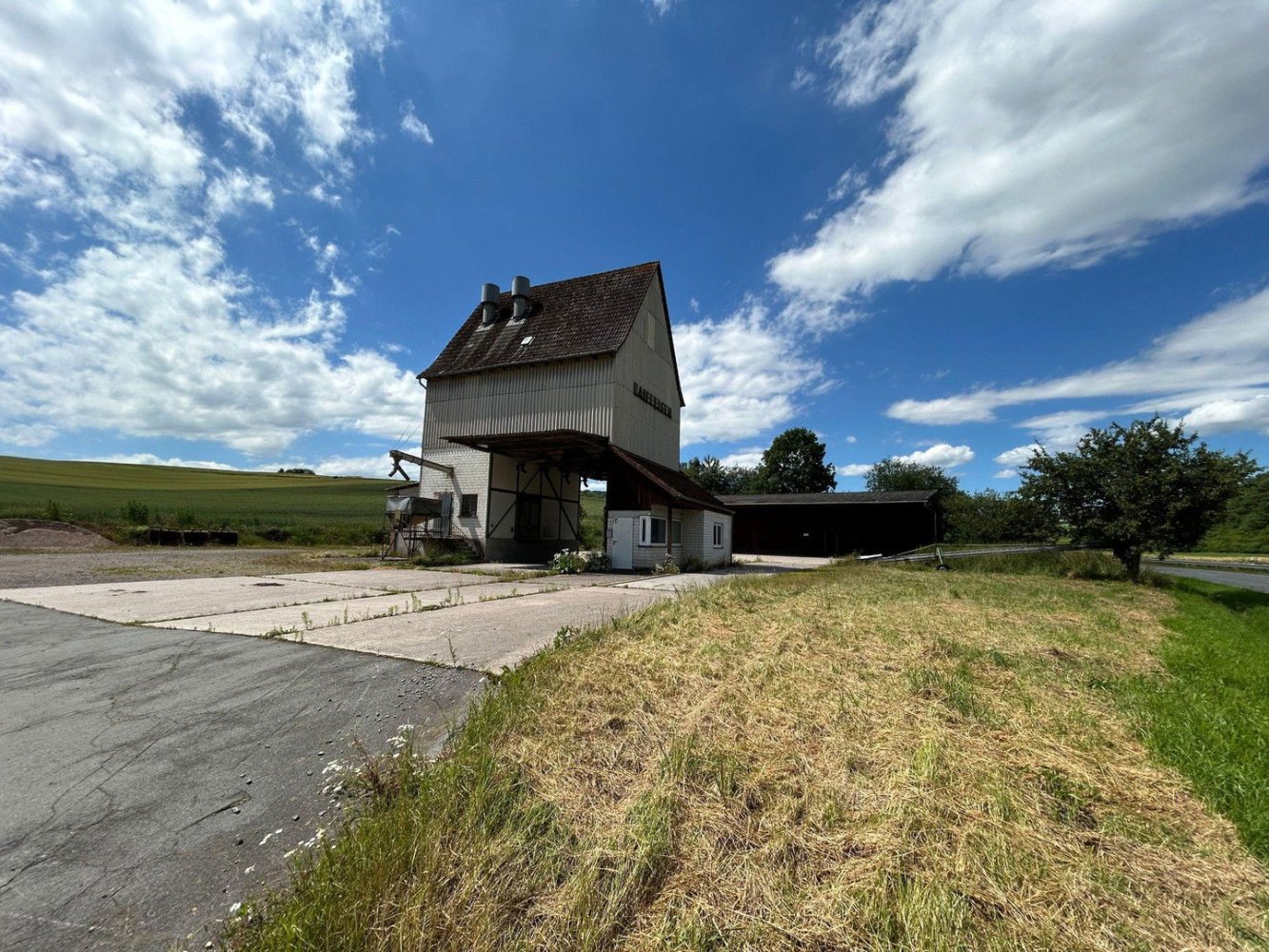 Entrepôt à Werra-Meisner, Germany 2508m² No. 156590