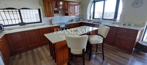 3 bedrooms Maisonette in Saint Julian's, Malta No. 6745 22