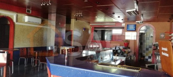 132m² Commercial property in Gondomar, Portugal No. 46181 11