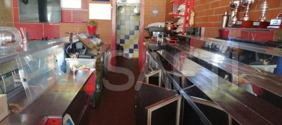 132m² Commercial property in Gondomar, Portugal No. 46181 8