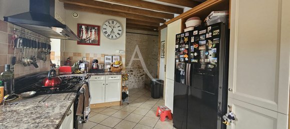 3 Schlafzimmer Haus in Cere-la-Ronde, France, Nr. 268746 6