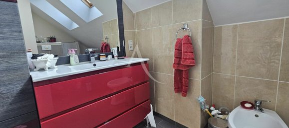 3 Schlafzimmer Haus in Cere-la-Ronde, France, Nr. 268746 9