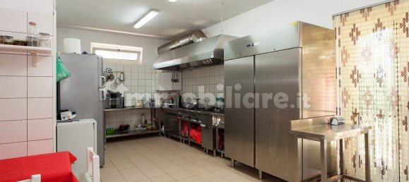 5 rooms Building in Francavilla Fontana, Italy No. 9844 16