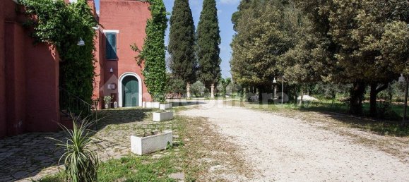 5 rooms Building in Francavilla Fontana, Italy No. 9844 10