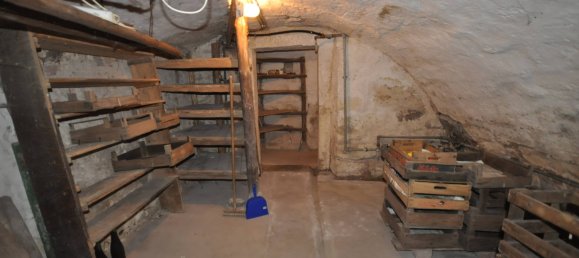 6-salle Maison de ville à Hildburghausen, Germany No. 169205 21