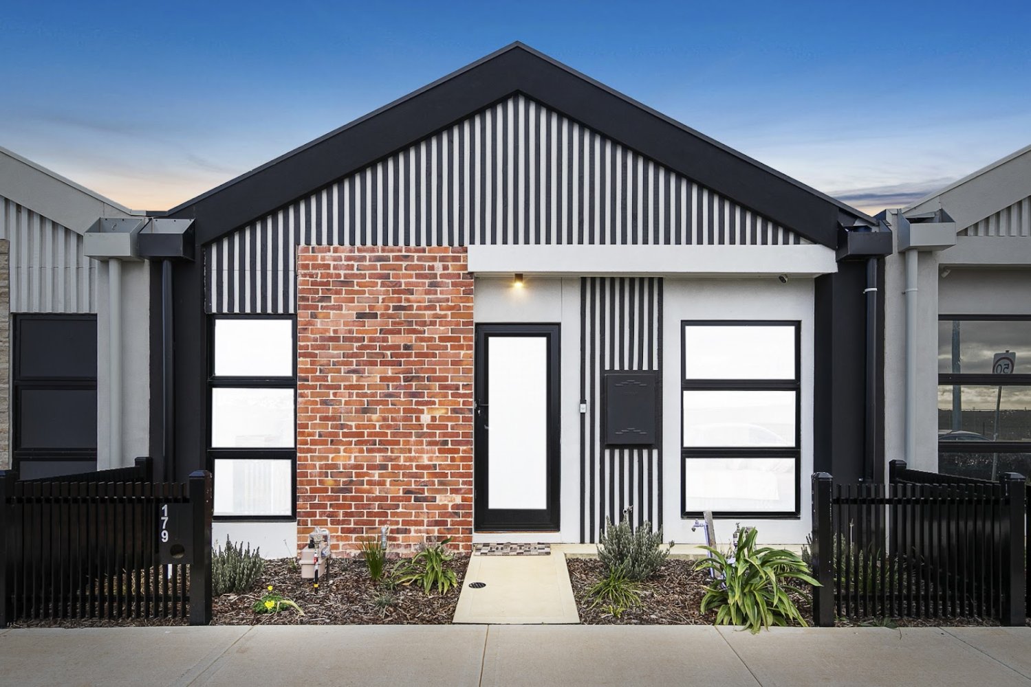 Дом с 3 спальнями в Mambourin, Австралия № 470