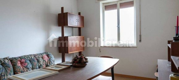 Дом с 6 спальнями в Больсена, Италия № 147450 3