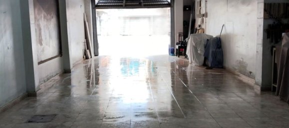  مرآب في Valencia, Spain رقم 171781 5