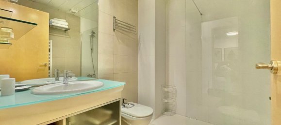 2 bedrooms Apartment in Eixample, Spain No. 168506 12