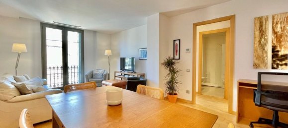 2 bedrooms Apartment in Eixample, Spain No. 168506 3